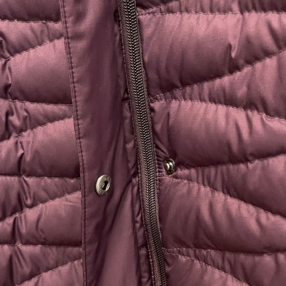 Duluth Trading Co Burgundy Jacket - Picture 5 of 7